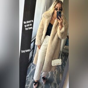SAISON Isla Mink Faux Fur Coat in Pearl